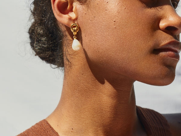 Shyla Chunky Knot Pearl Earring