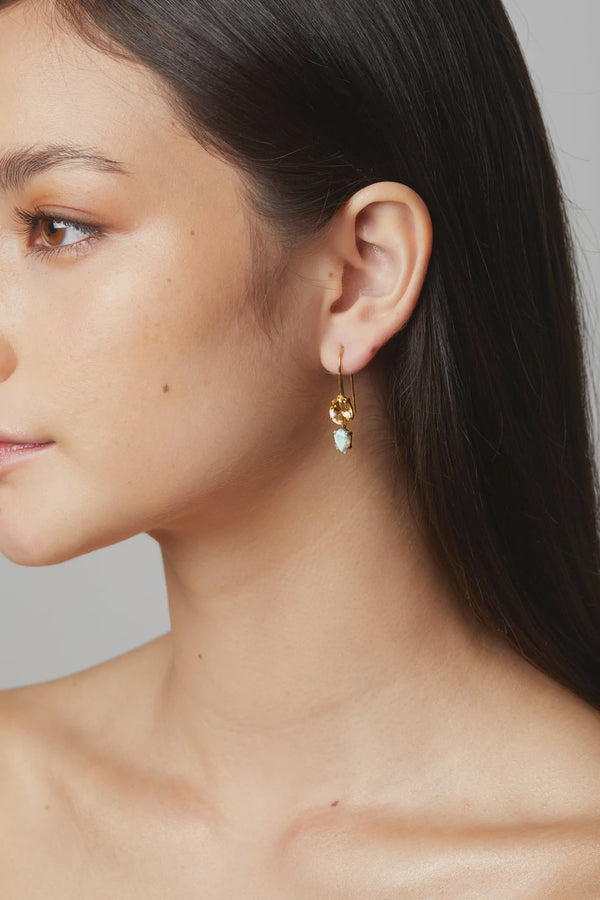 Covet 'Megan' Drops Gold Earring