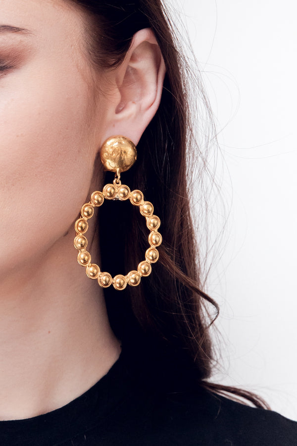 ST 'Happy' clip-on Earring