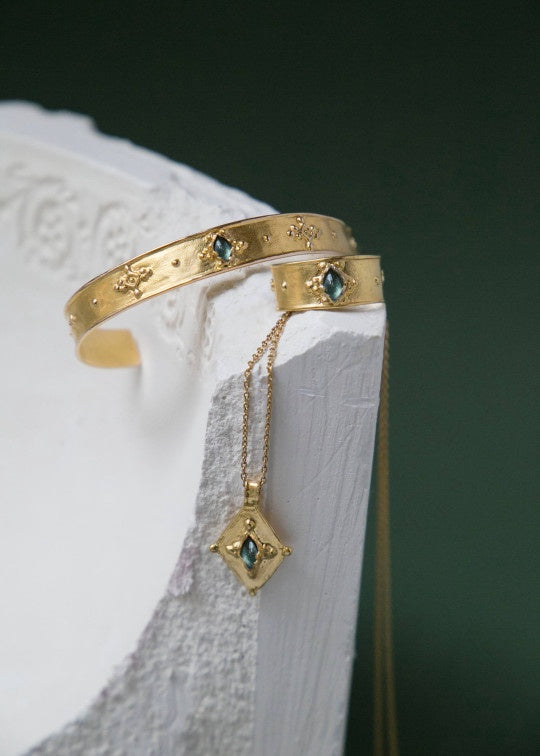 Thais Topaz 18k Gold Plate Necklace